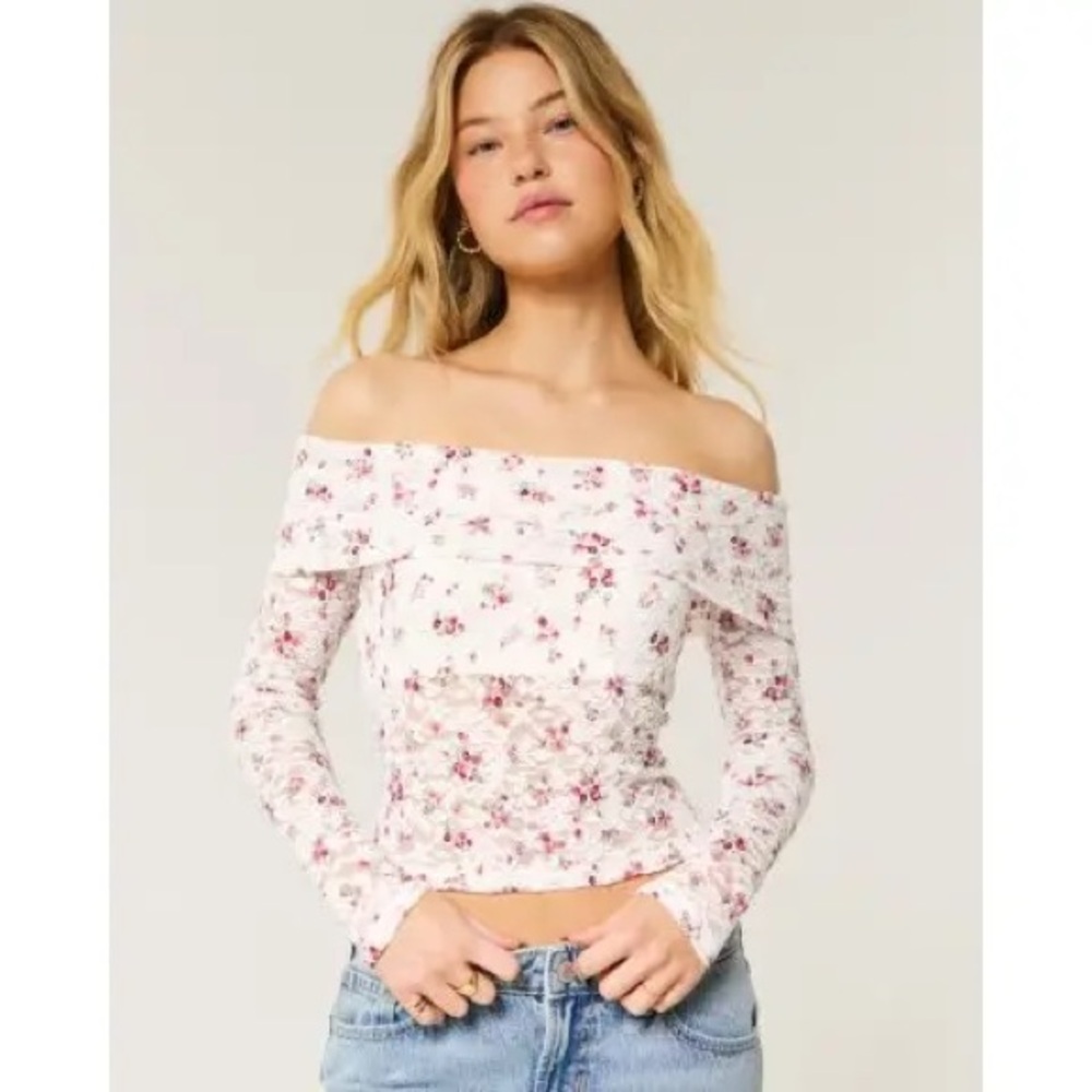 Hollister White and Pink Floral Off-Shoulder Blouse